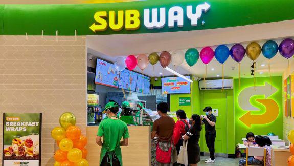 NOW OPEN: Subway-357