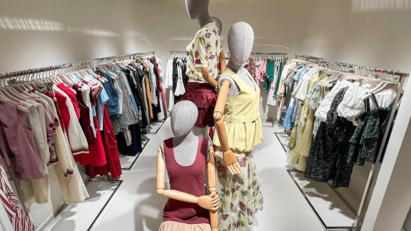 NOW OPEN: Plains & Prints-503