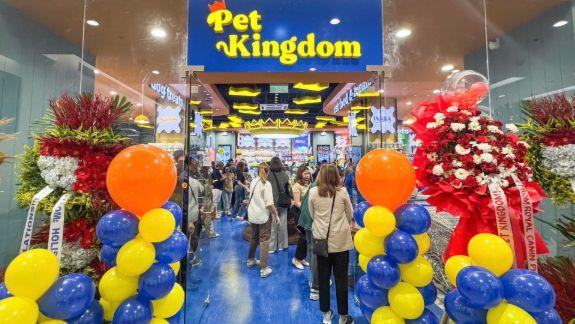 NOW OPEN: Pet Kingdom-527