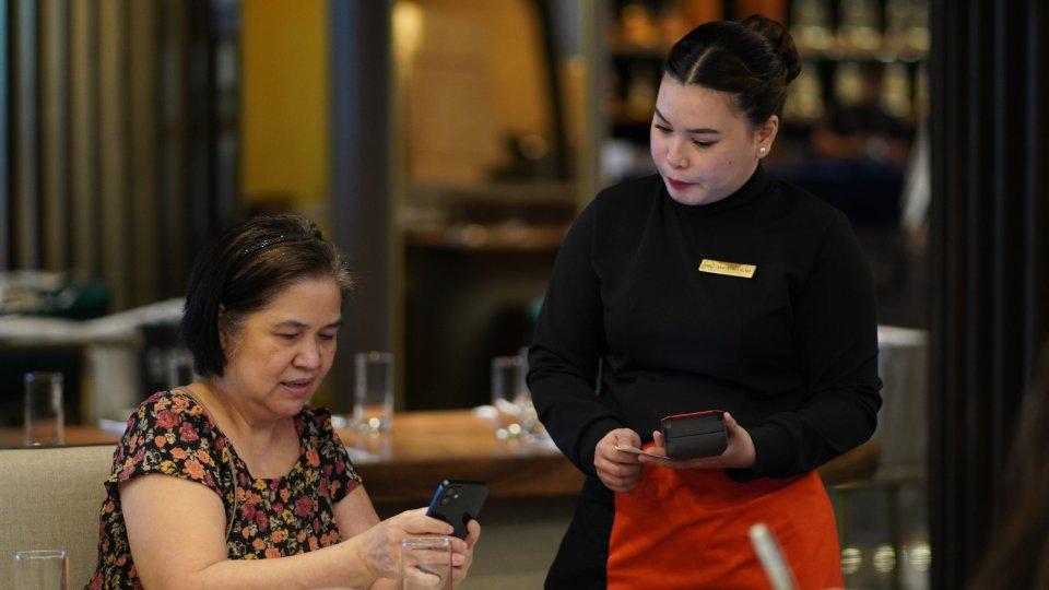 Tech Meets Taste: World Kitchens Offers AI-Powered Experience at Gateway Mall 2